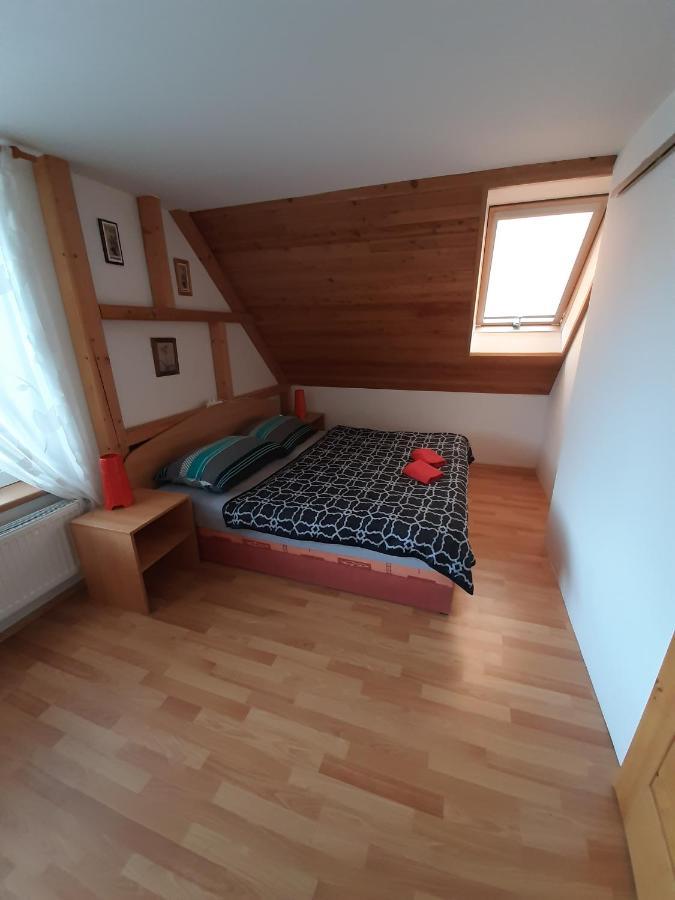 Pod Hradem