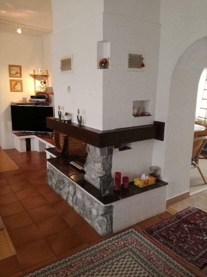 Pod Hradem Apartment Holstejn
